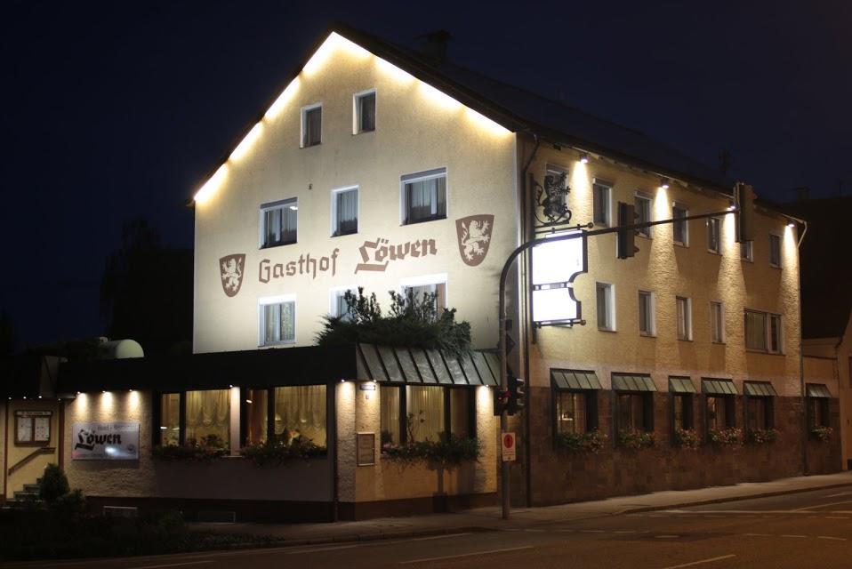Hotel-Restaurant Lowen Süßen Esterno foto
