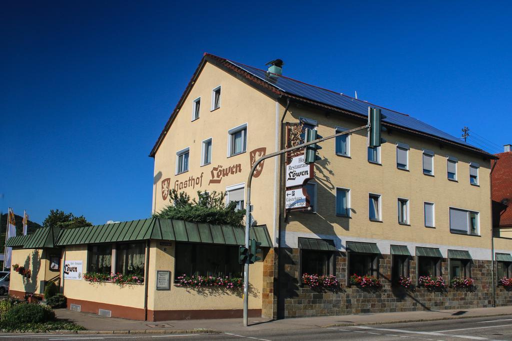 Hotel-Restaurant Lowen Süßen Esterno foto